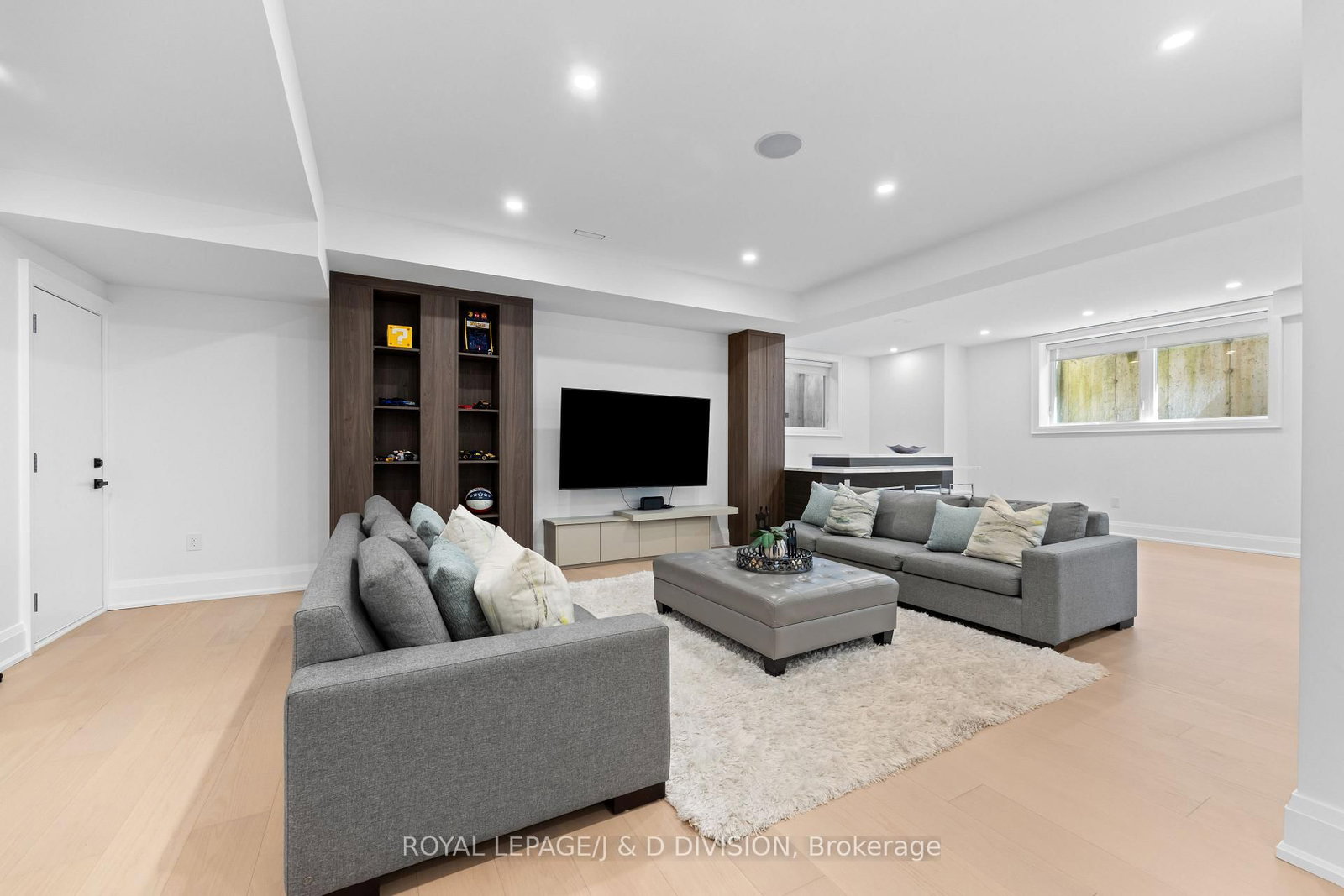 4 Pine Ridge Dr, Toronto — 41