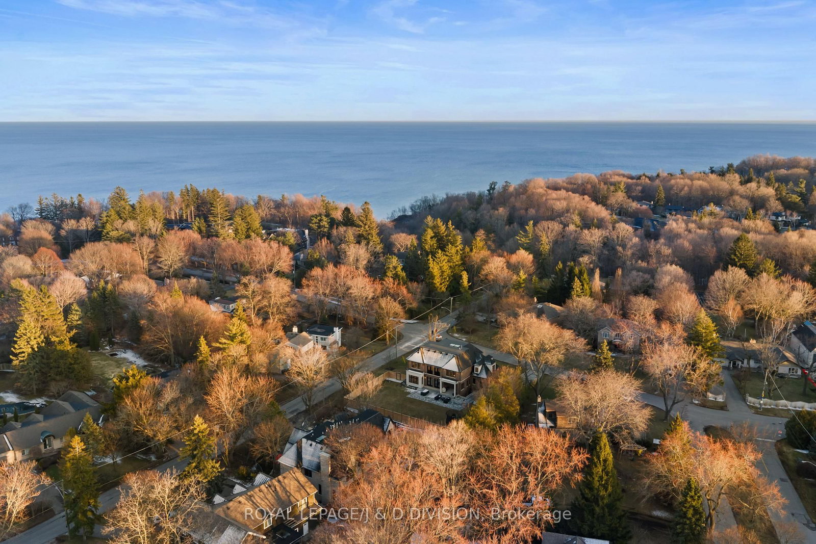 4 Pine Ridge Dr, Toronto — 49