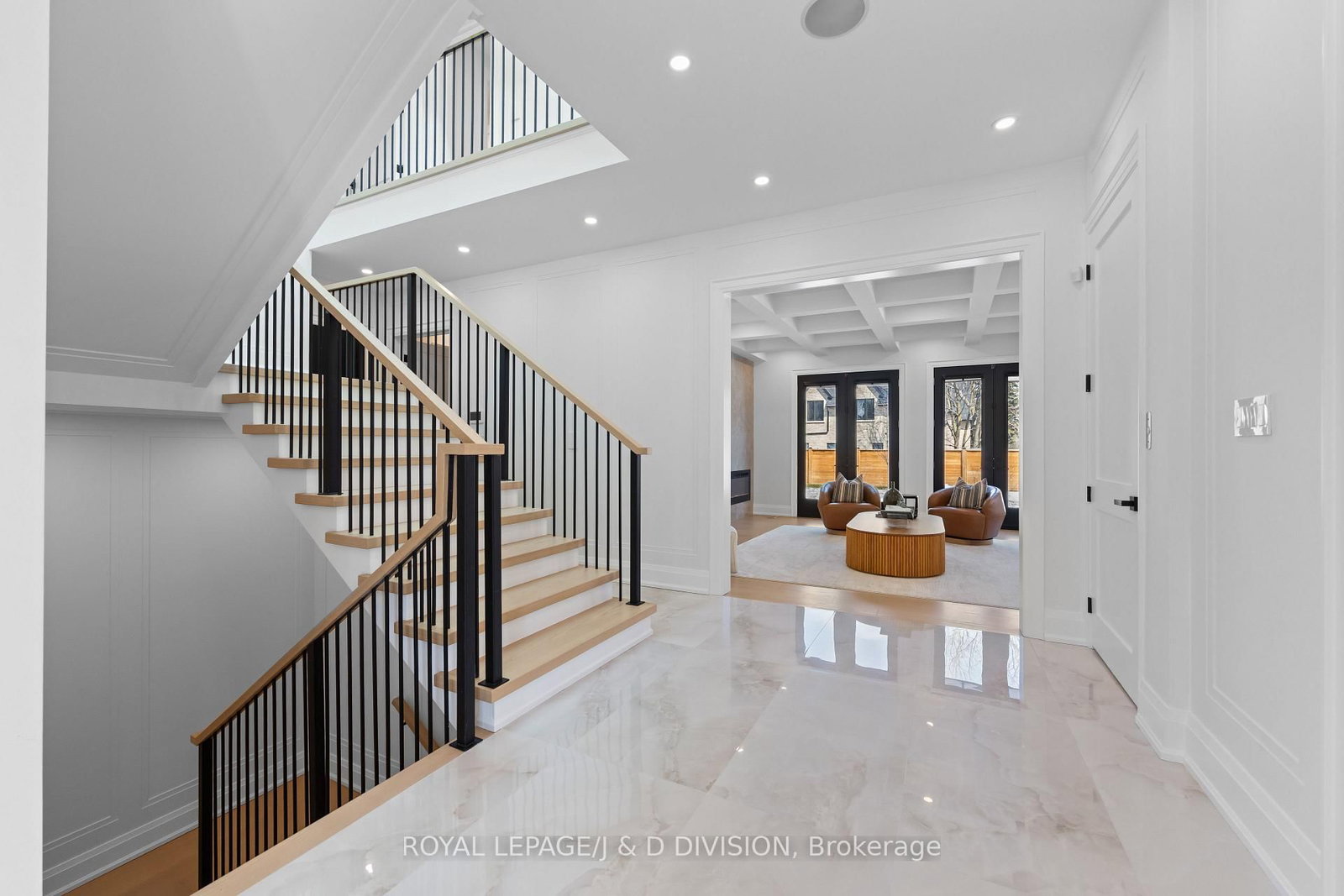 4 Pine Ridge Dr, Toronto — 8
