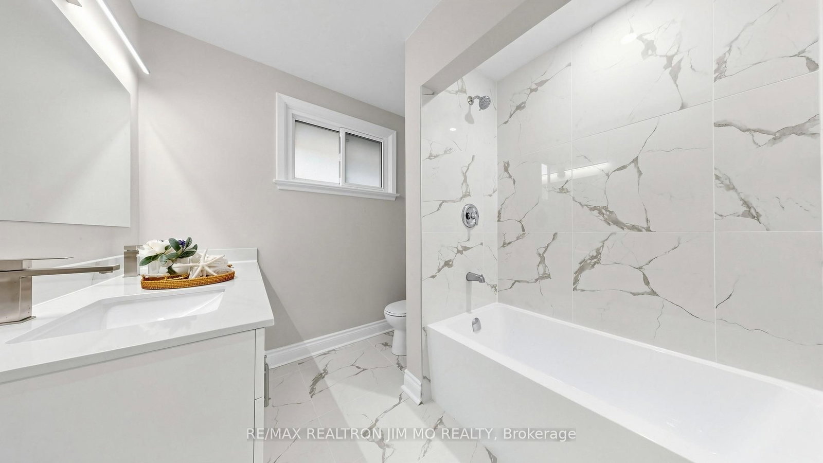 2571 Kennedy Rd, Toronto — 28