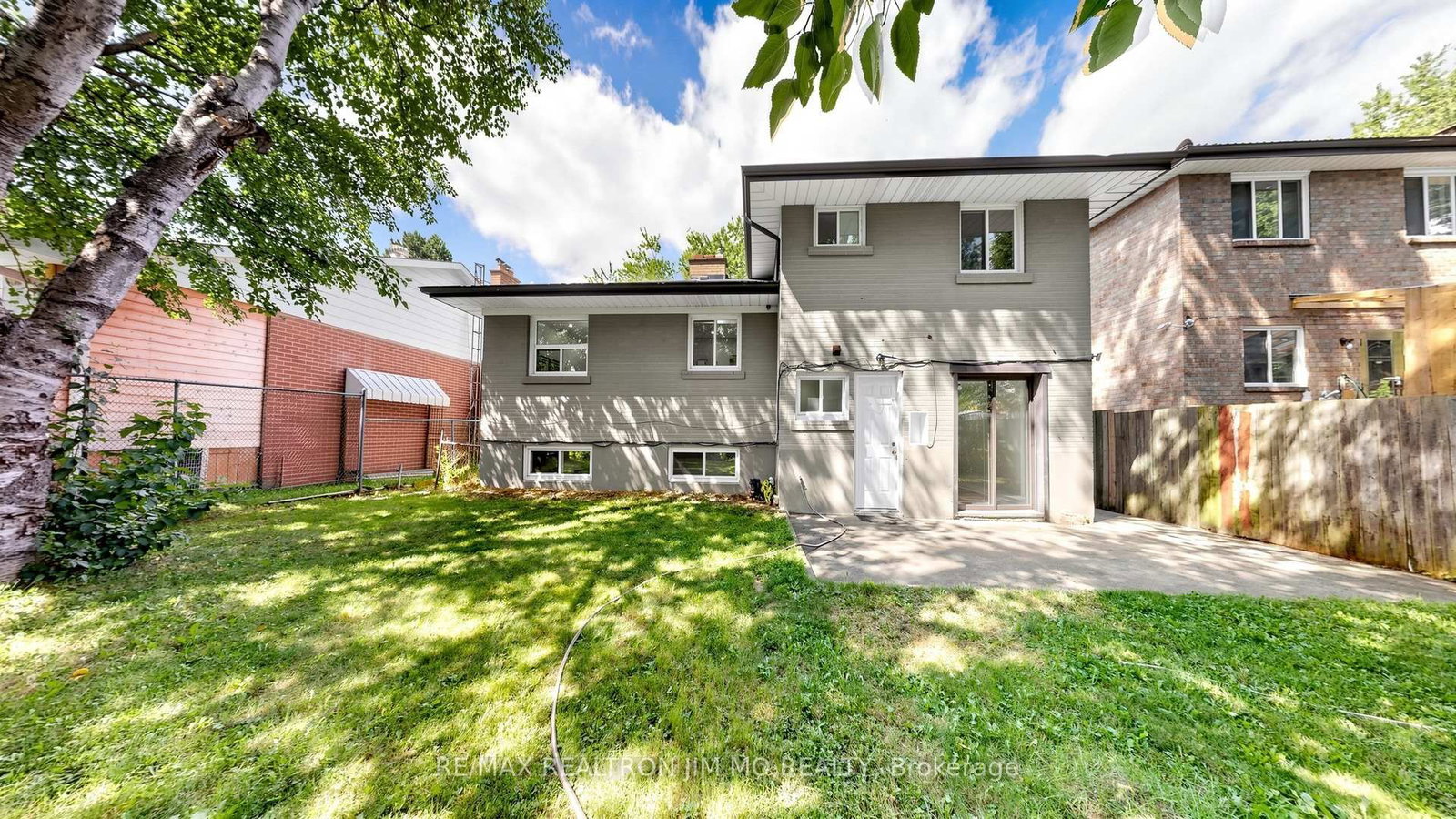 2571 Kennedy Rd, Toronto — 37