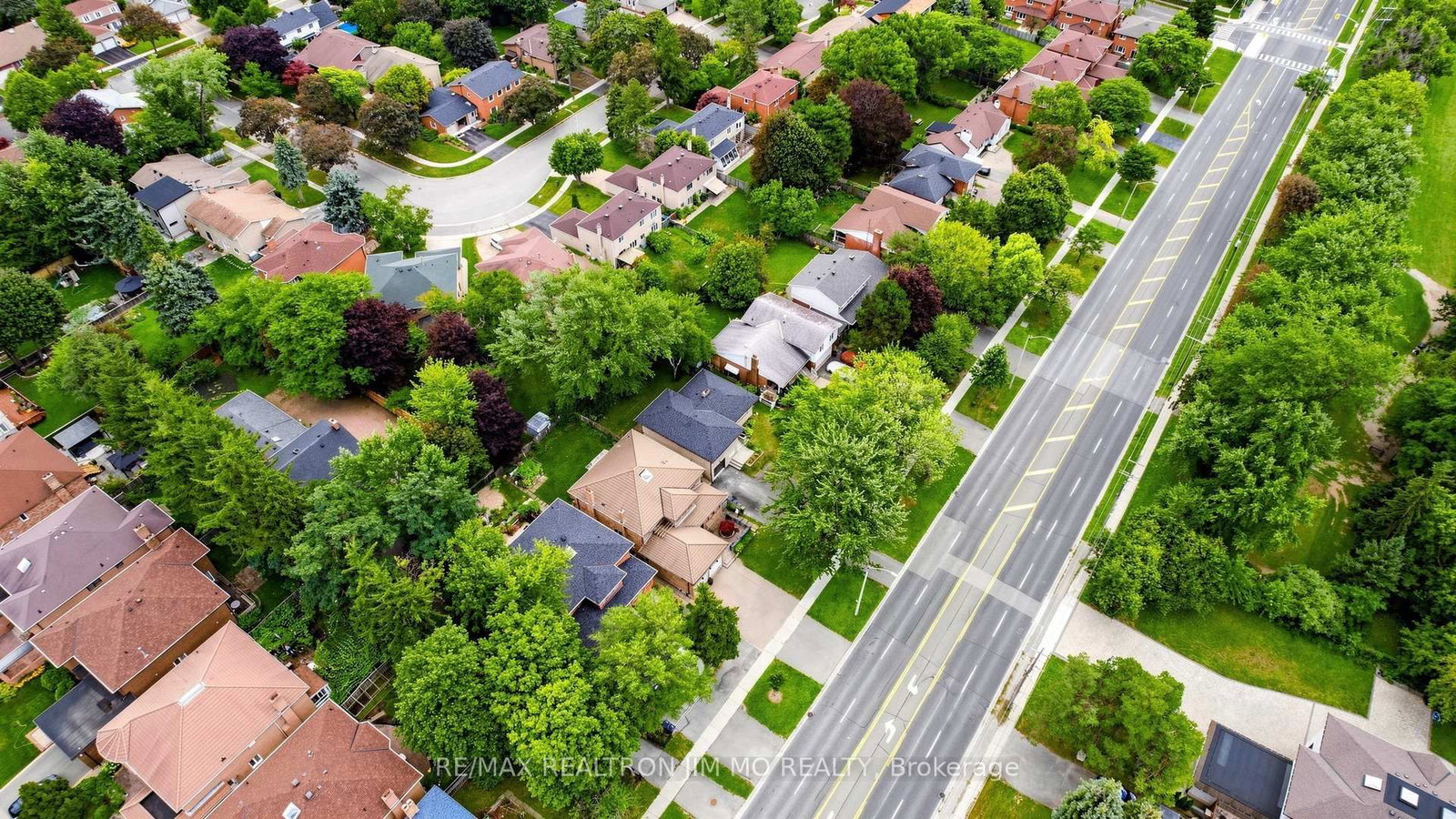 2571 Kennedy Rd, Toronto — 45