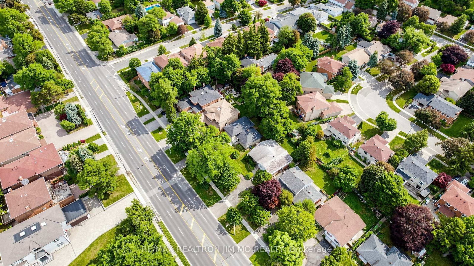 2571 Kennedy Rd, Toronto — 46
