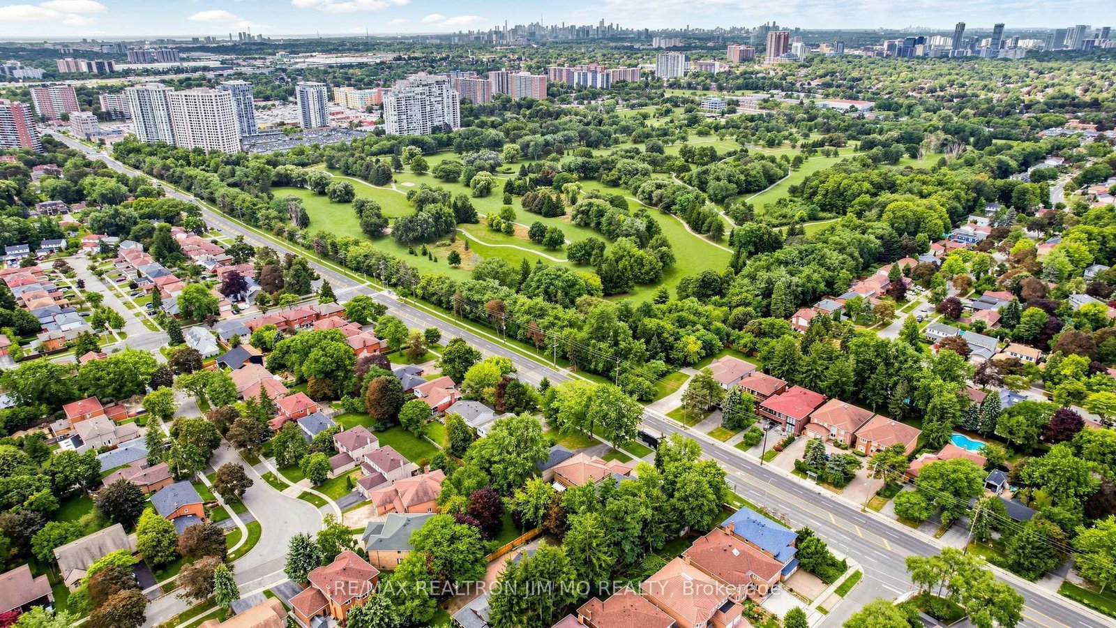 2571 Kennedy Rd, Toronto — 49