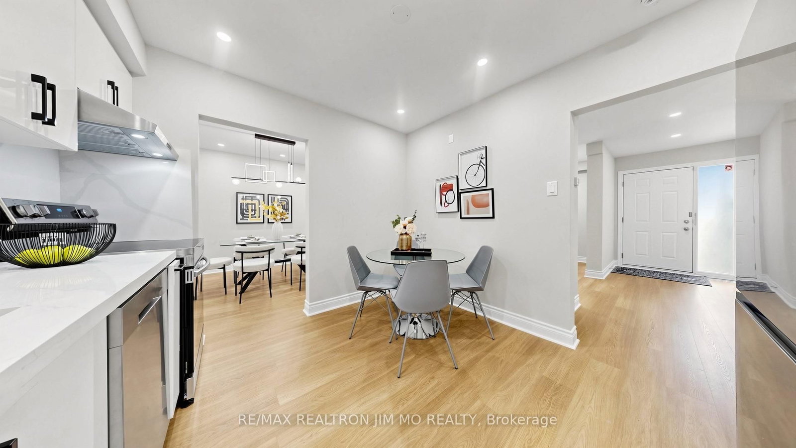 2571 Kennedy Rd, Toronto — 9