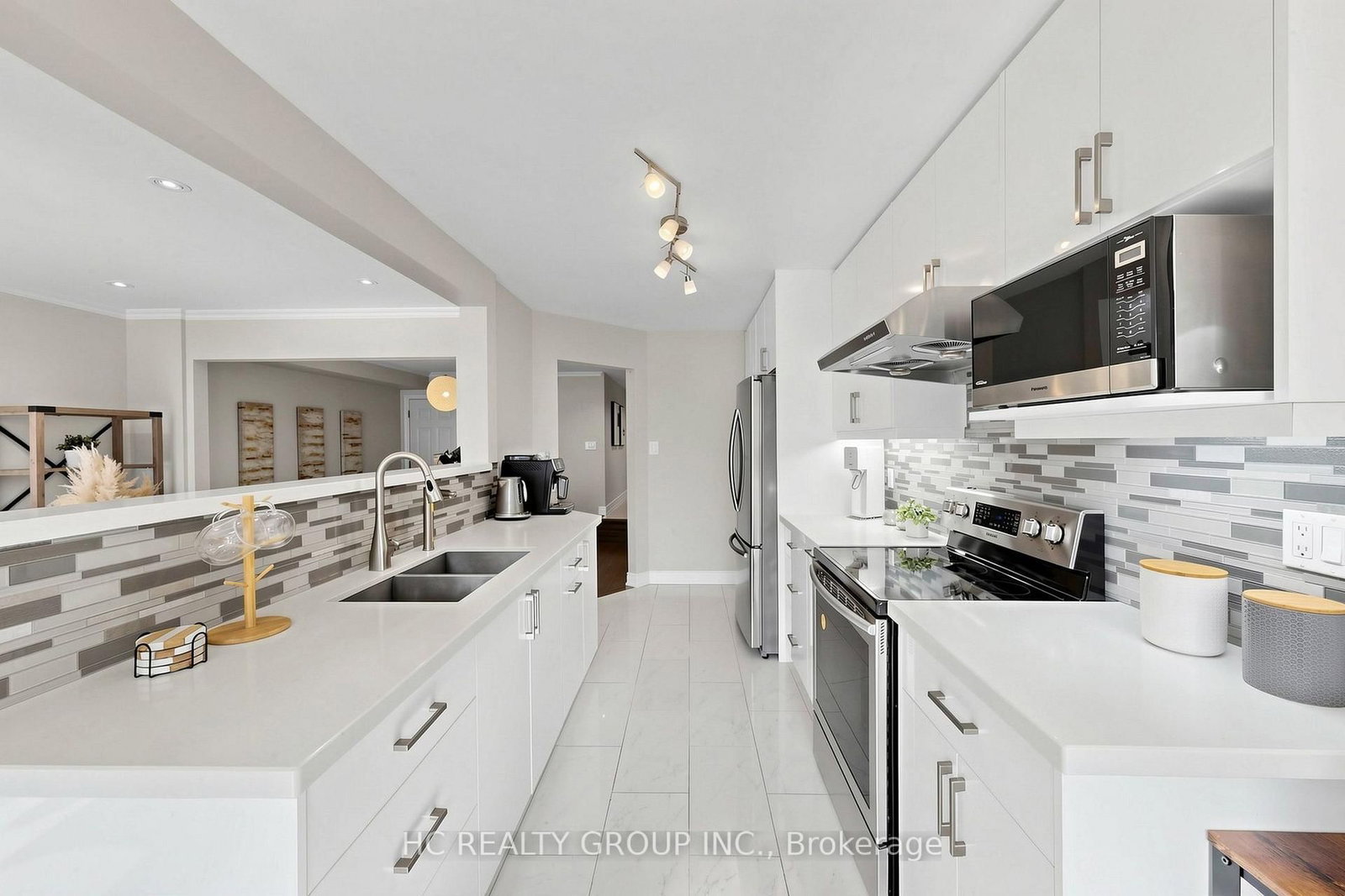 14 Becca Hall Tr, Toronto — 15