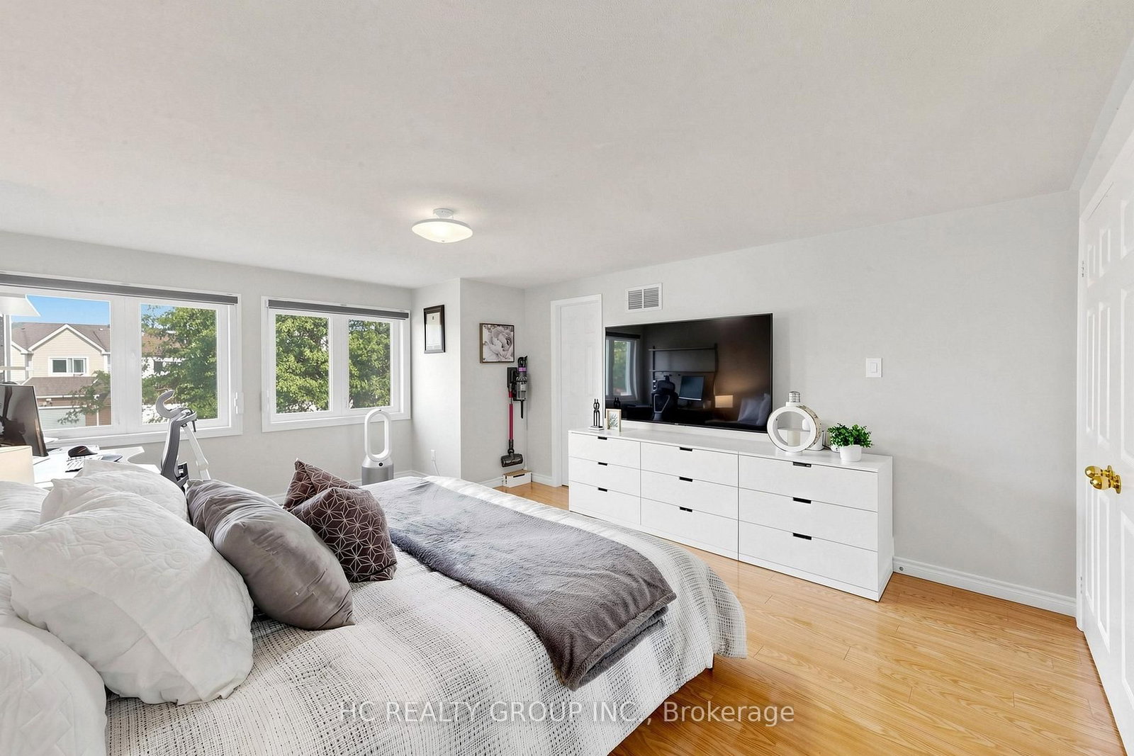 14 Becca Hall Tr, Toronto — 28