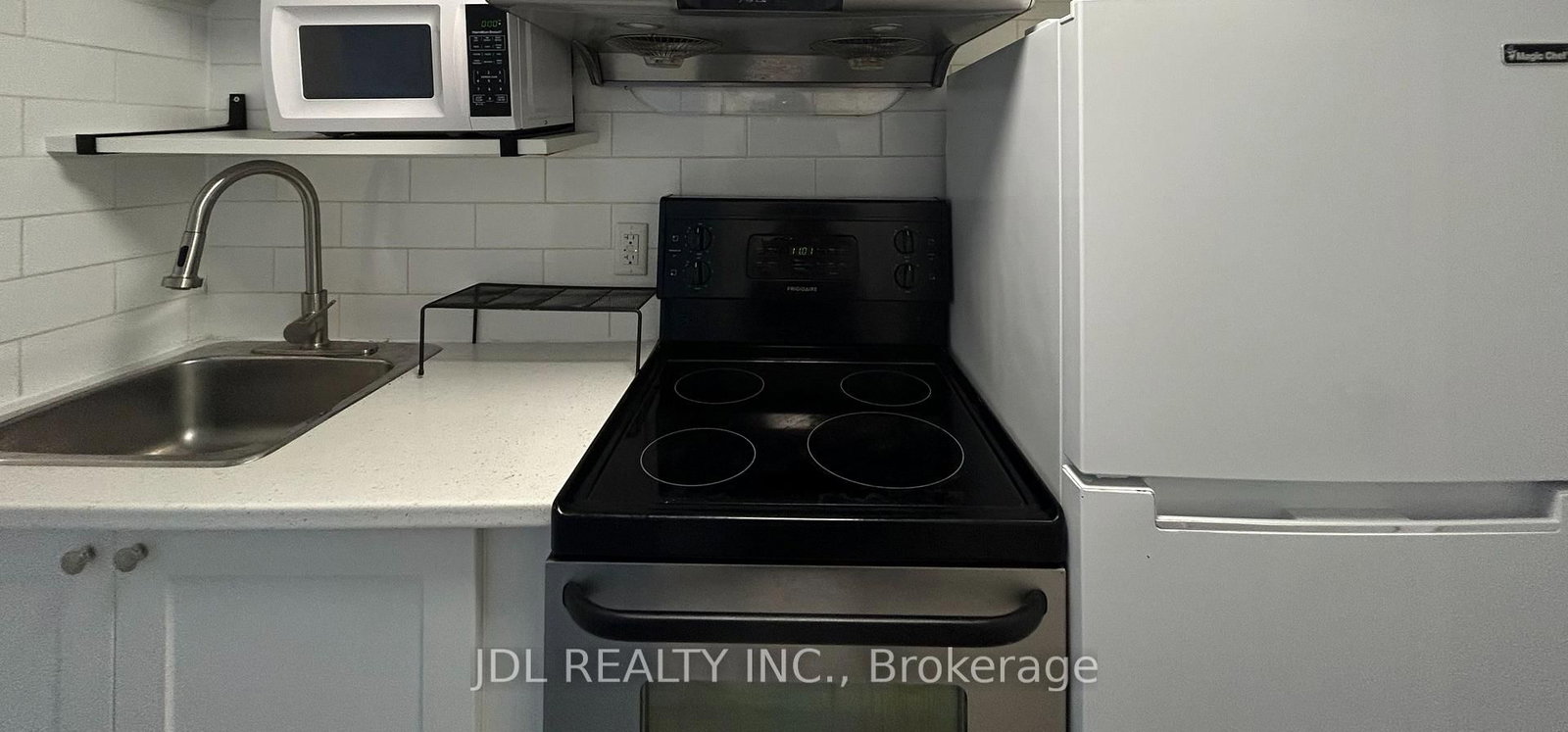 Suite A 2nd Floor-66 Stonehill Ct Crt, Toronto — 6