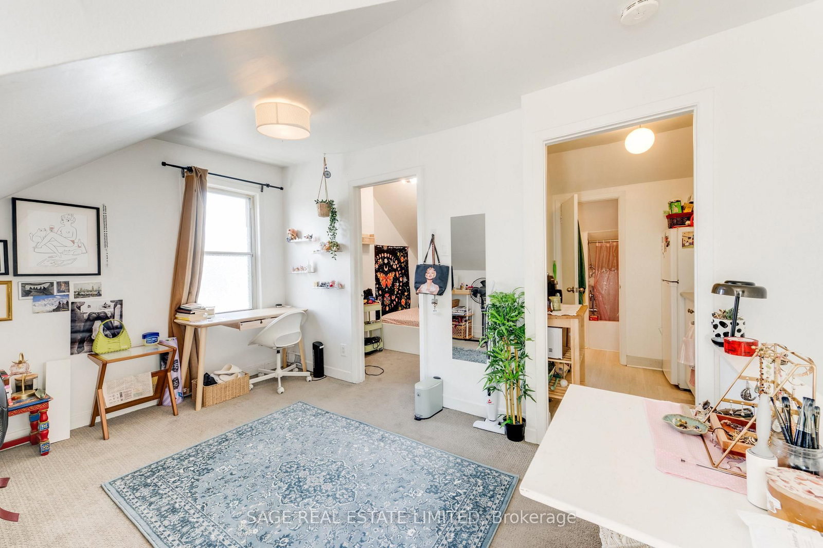 241 Langley Ave, Toronto — 26