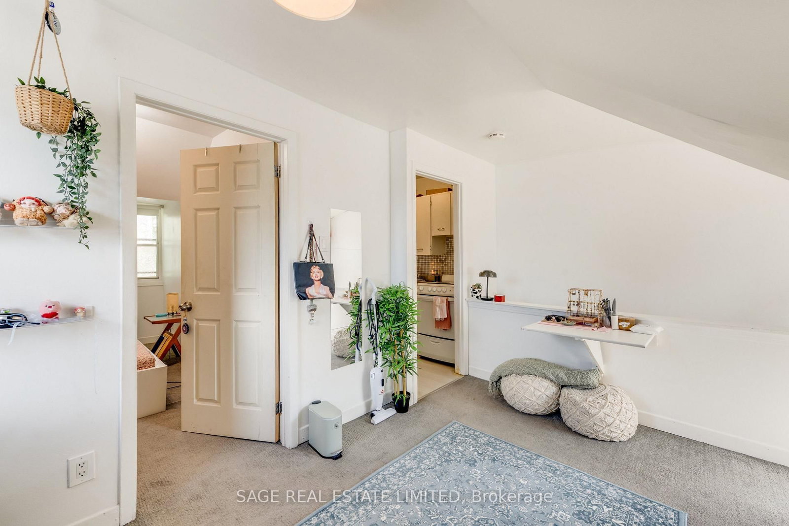 241 Langley Ave, Toronto — 28