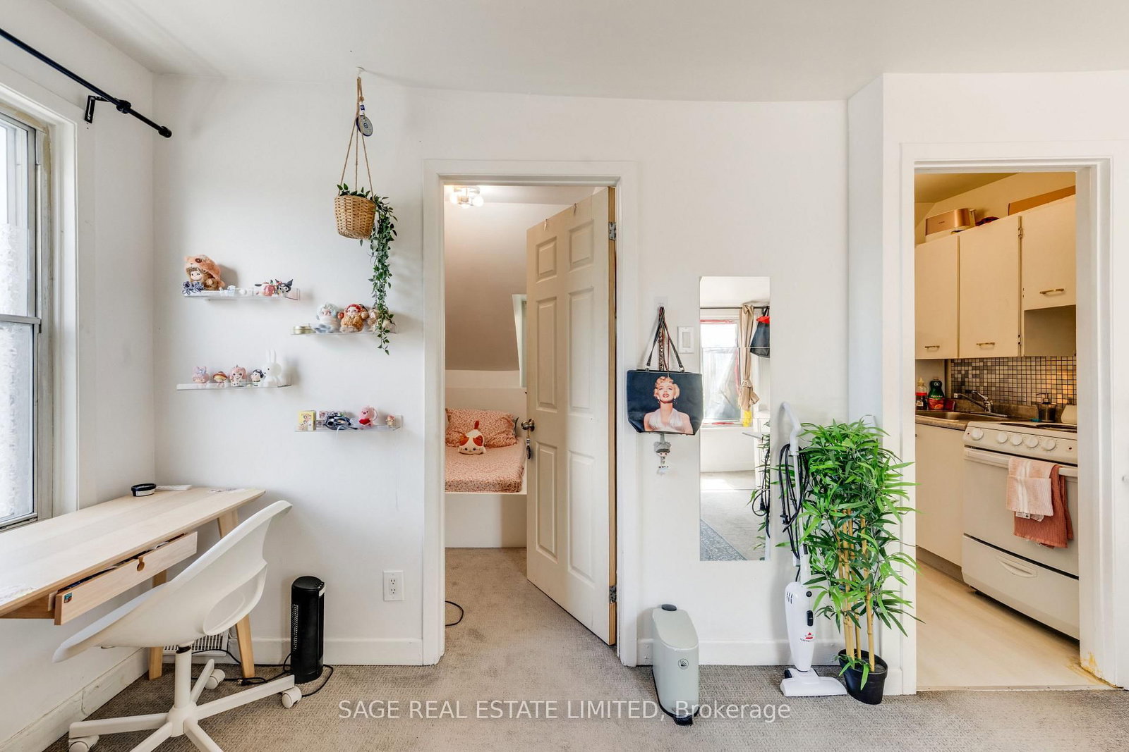 241 Langley Ave, Toronto — 29