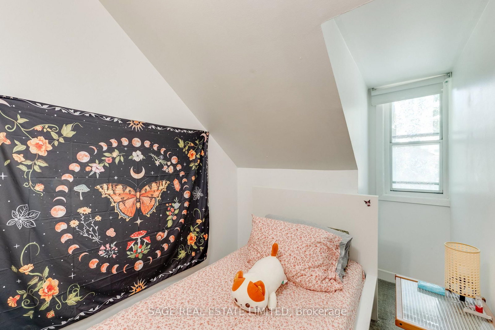241 Langley Ave, Toronto — 32