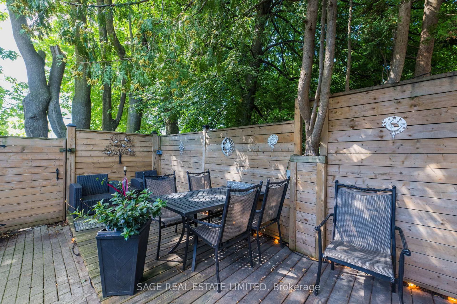 241 Langley Ave, Toronto — 43