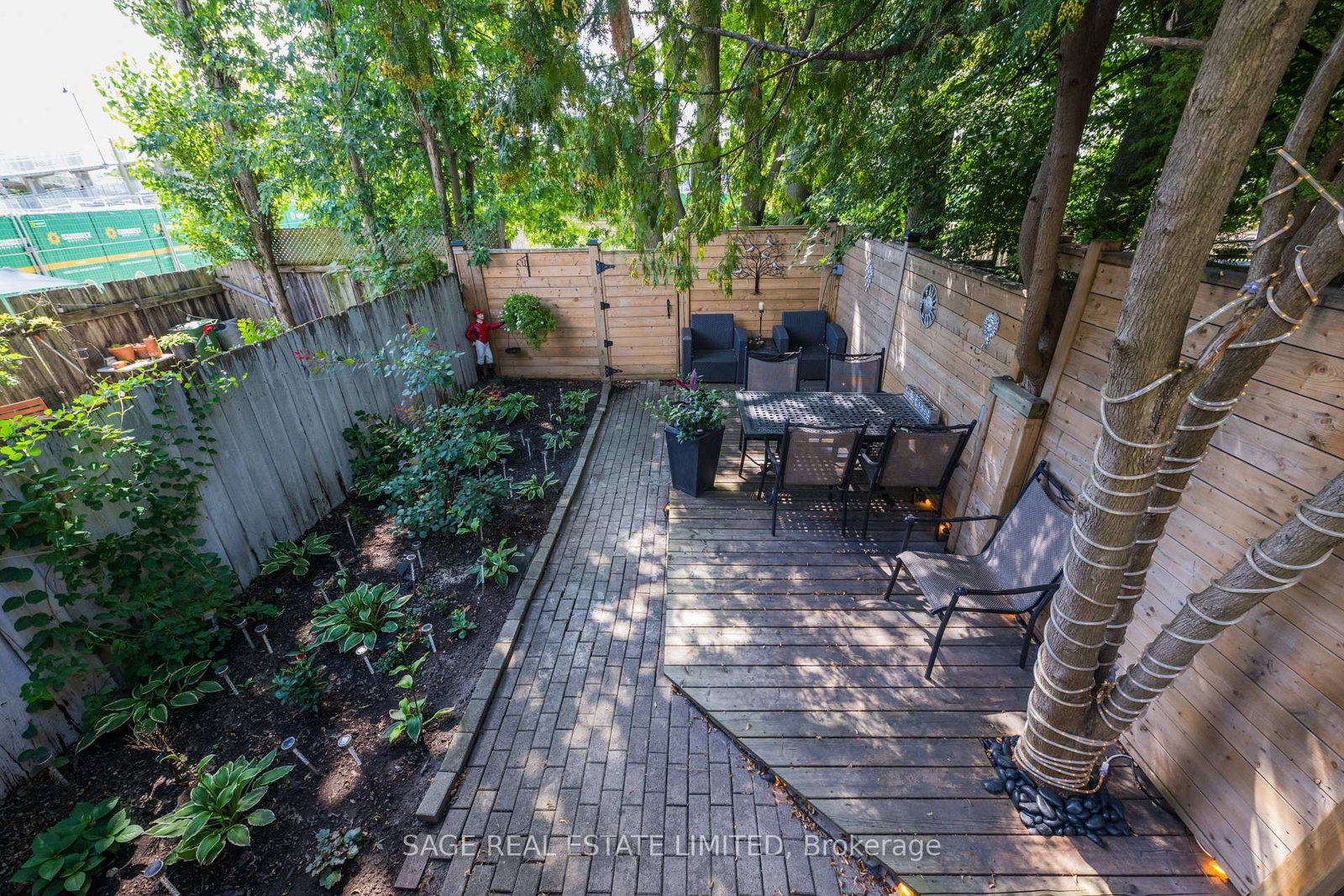 241 Langley Ave, Toronto — 44