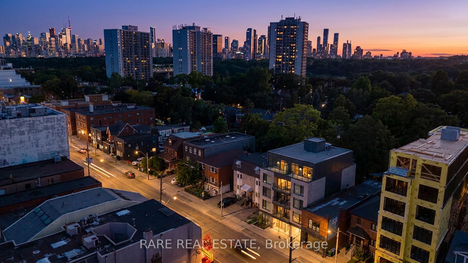 890 & 892 Broadview Ave, Toronto — 7