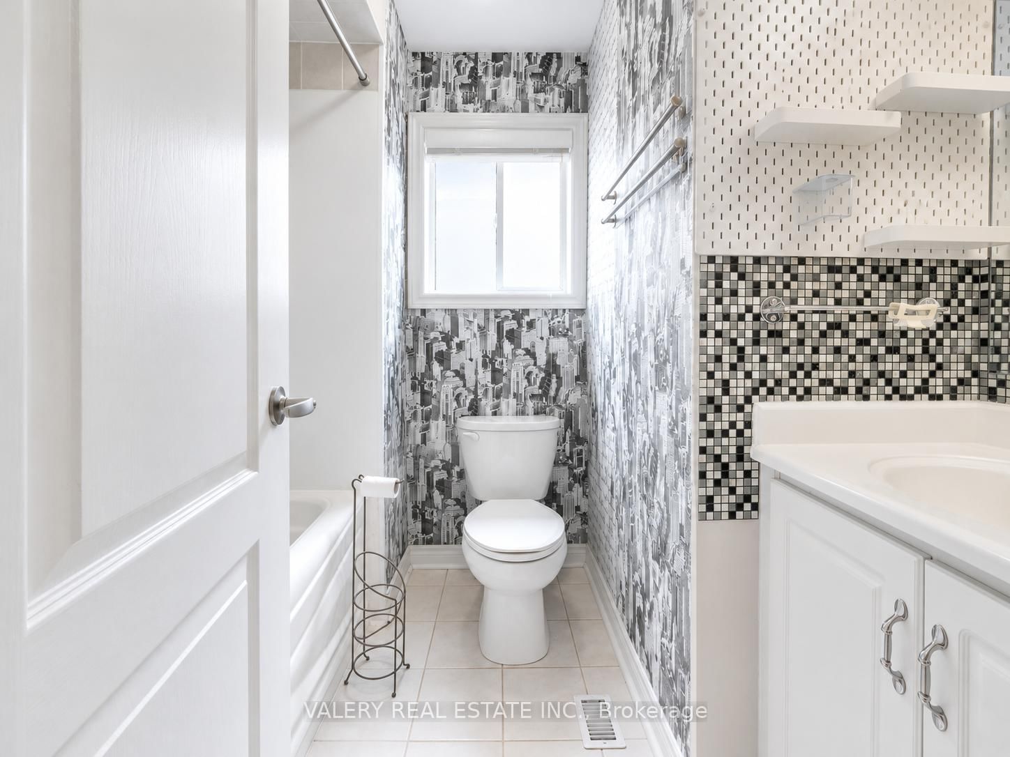 15 Silktop Tr, Brampton — 20