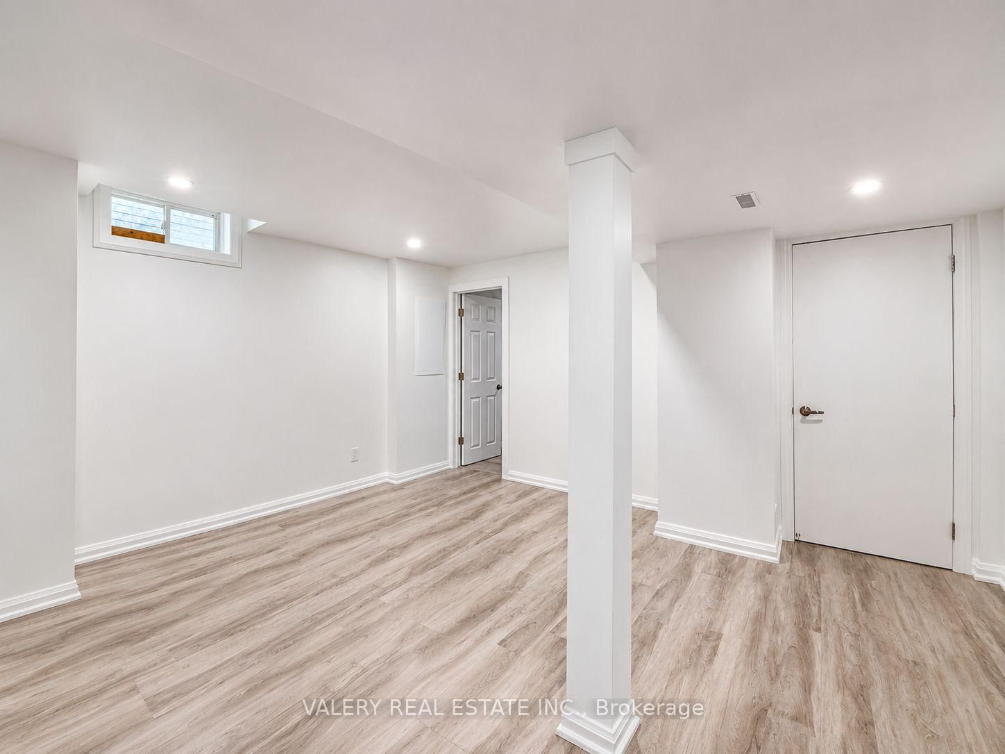 15 Silktop Tr, Brampton — 21