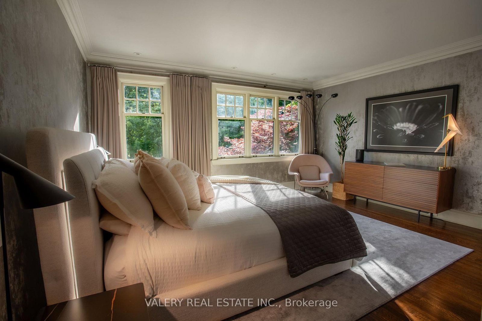 270 Indian Rd, Toronto — 21