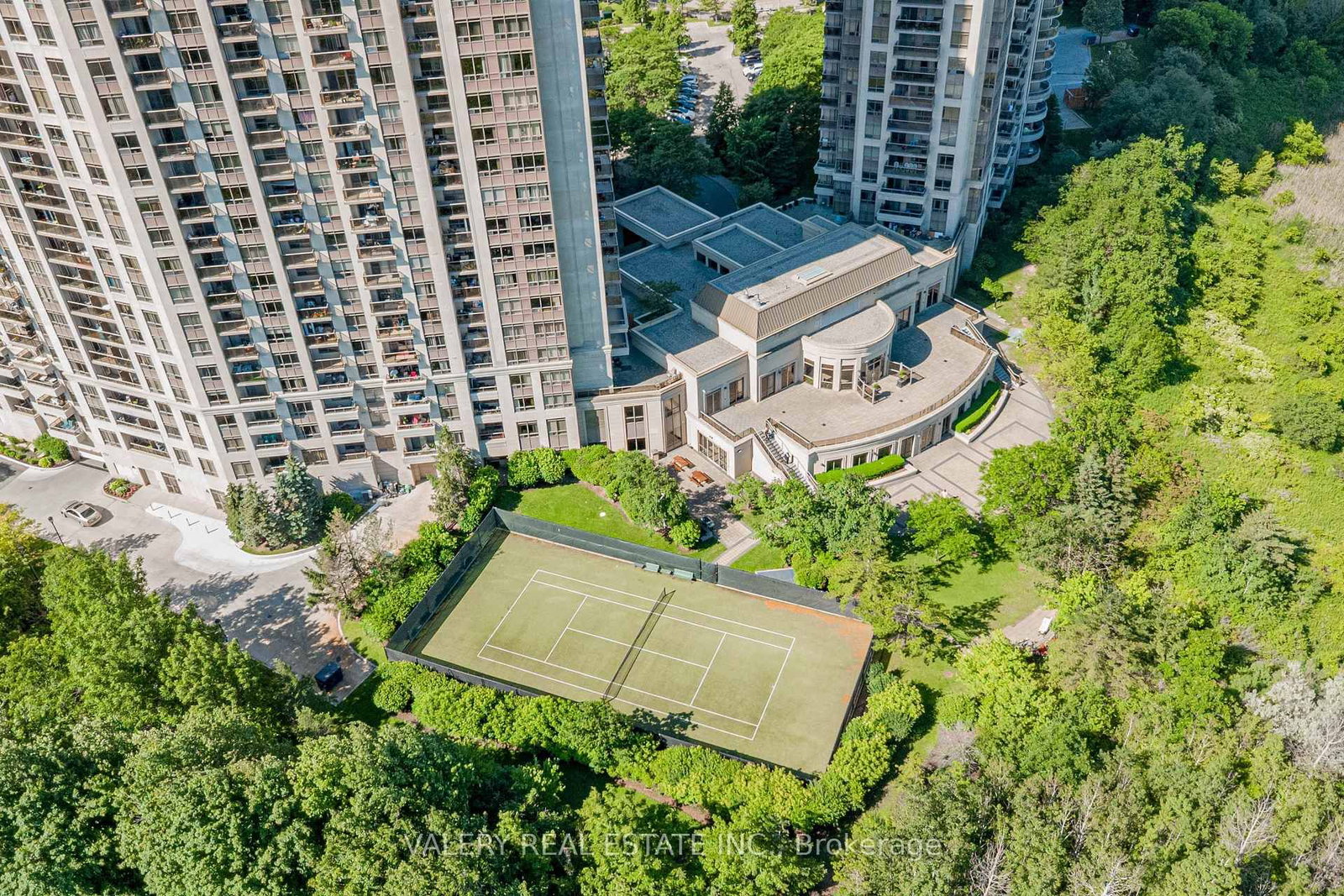 1626-700 Humberwood Blvd, Toronto — 37