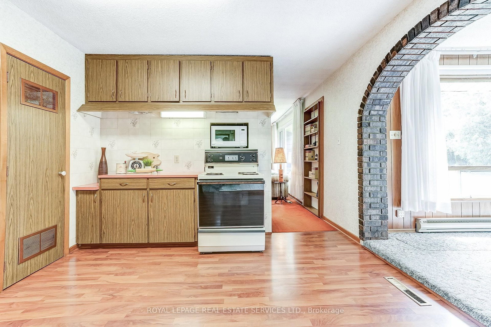 4 Sora Dr, Mississauga — 10