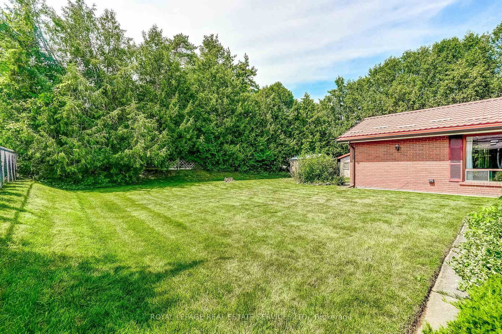 4 Sora Dr, Mississauga — 30