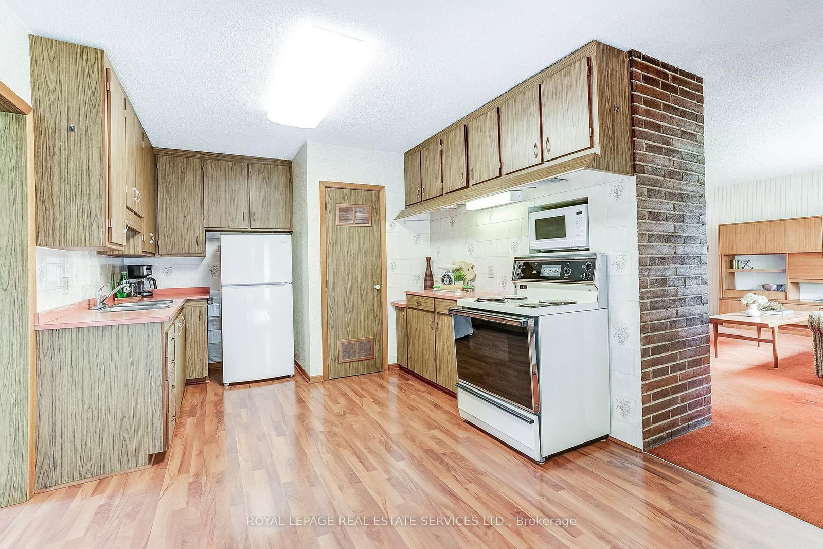 4 Sora Dr, Mississauga — 8
