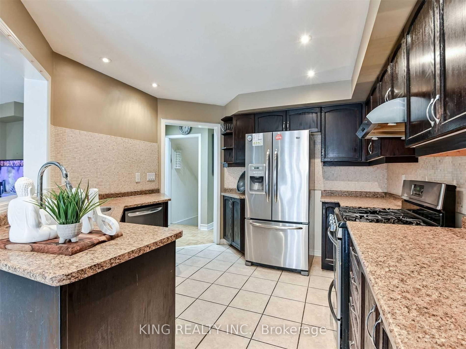 23 Wall St, Brampton — 11