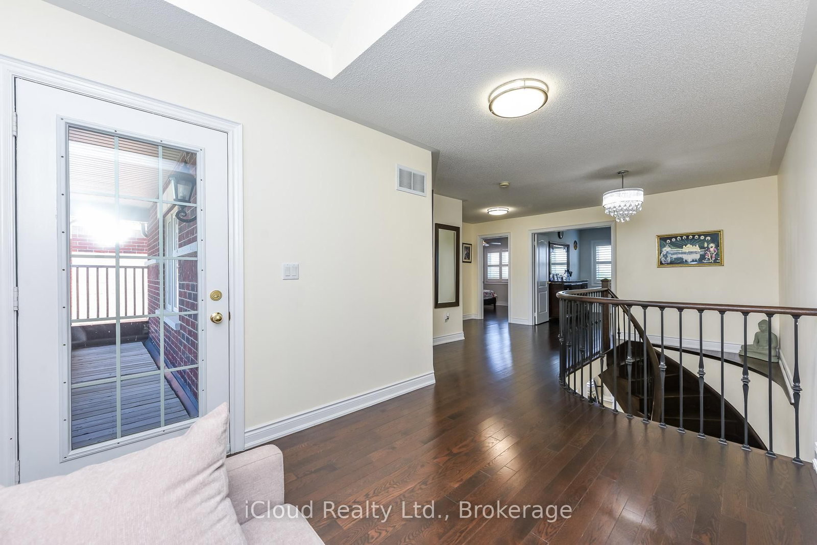 7 Merrittonia St, Brampton — 27
