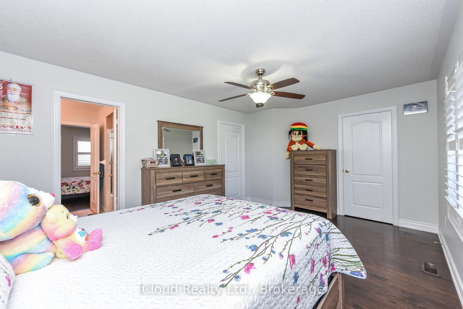 7 Merrittonia St, Brampton — 33