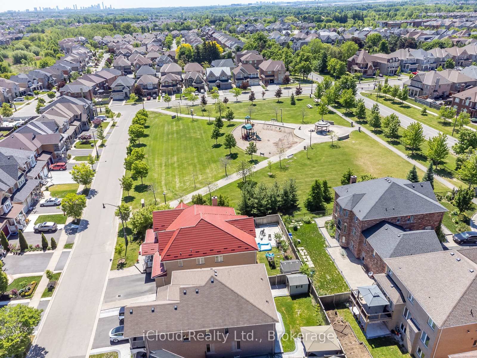 7 Merrittonia St, Brampton — 4