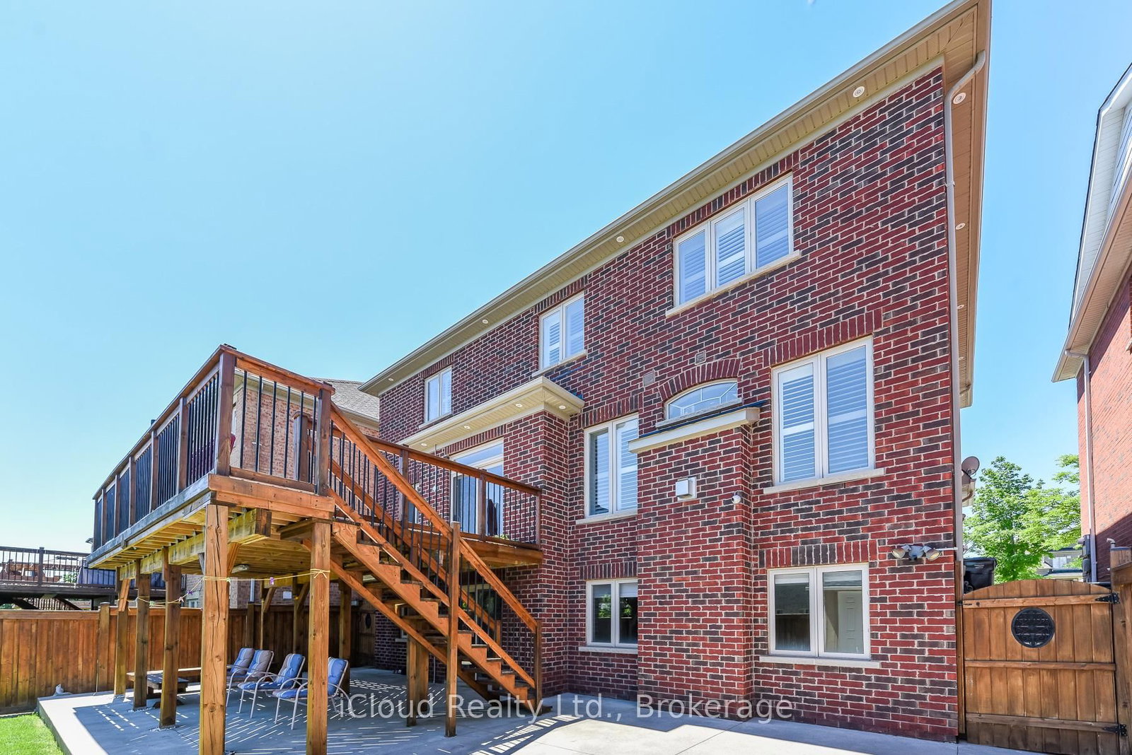 7 Merrittonia St, Brampton — 44