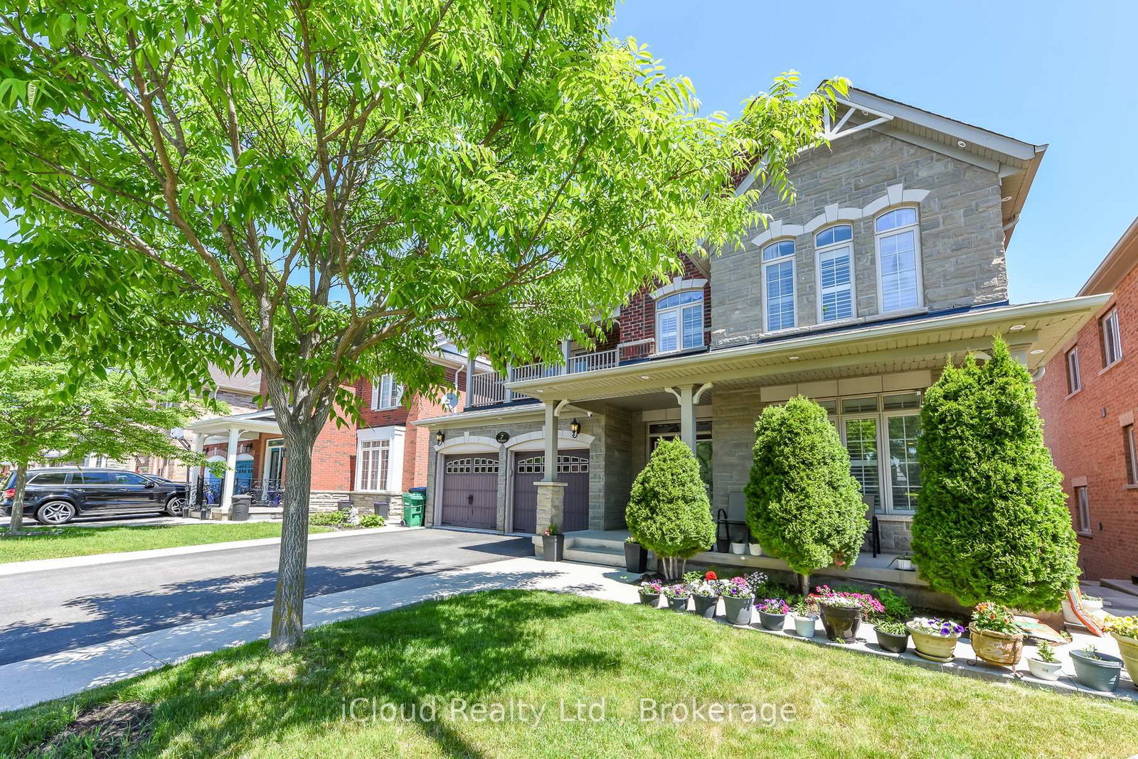 7 Merrittonia St, Brampton — 48