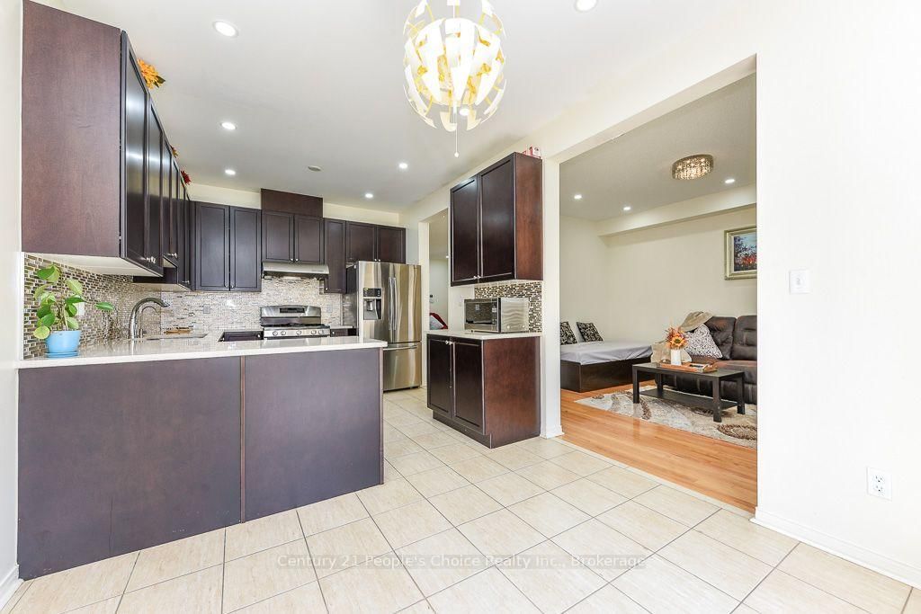 270 Brussels Ave, Brampton — 17