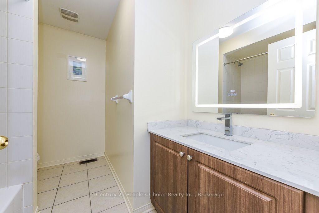270 Brussels Ave, Brampton — 28