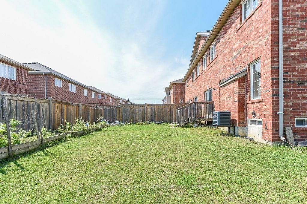 270 Brussels Ave, Brampton — 45