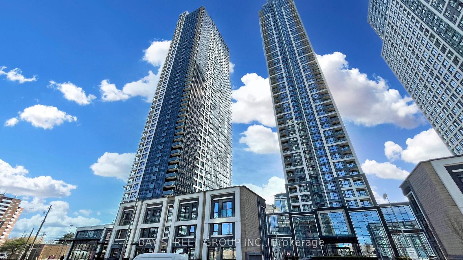 4032-5 Mabelle Ave, Toronto — 3