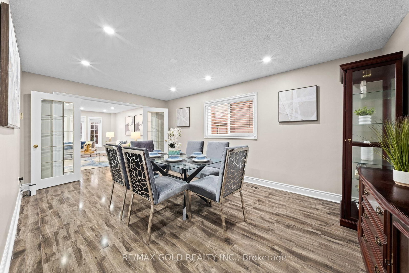 119 Mountainash Rd, Brampton — 10