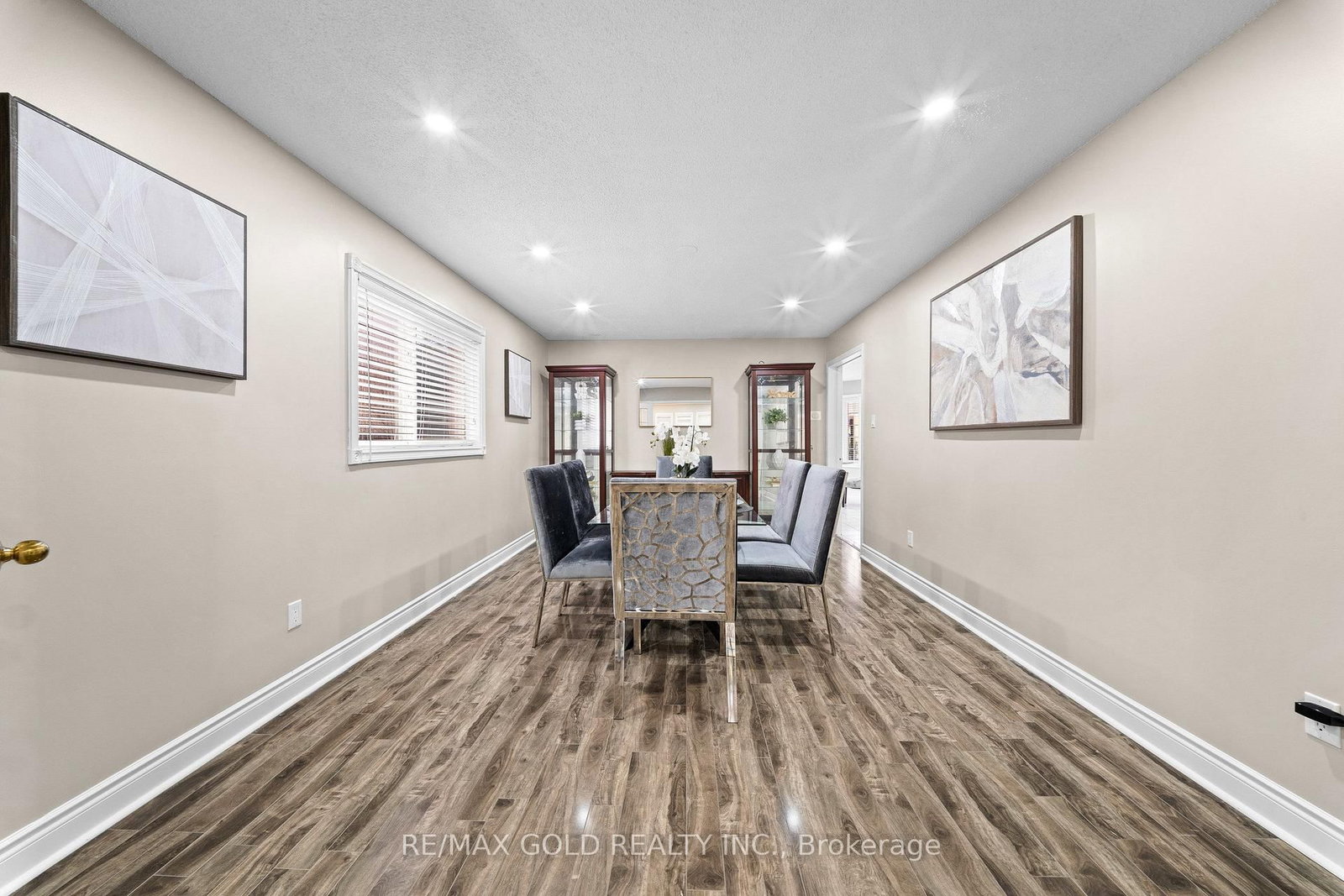 119 Mountainash Rd, Brampton — 12