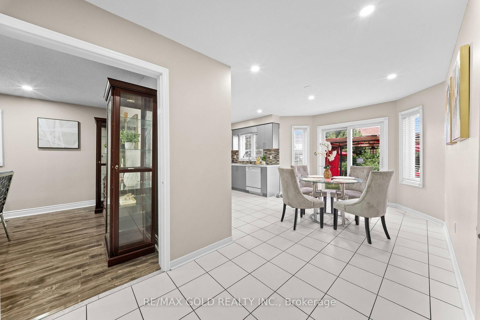 119 Mountainash Rd, Brampton — 15