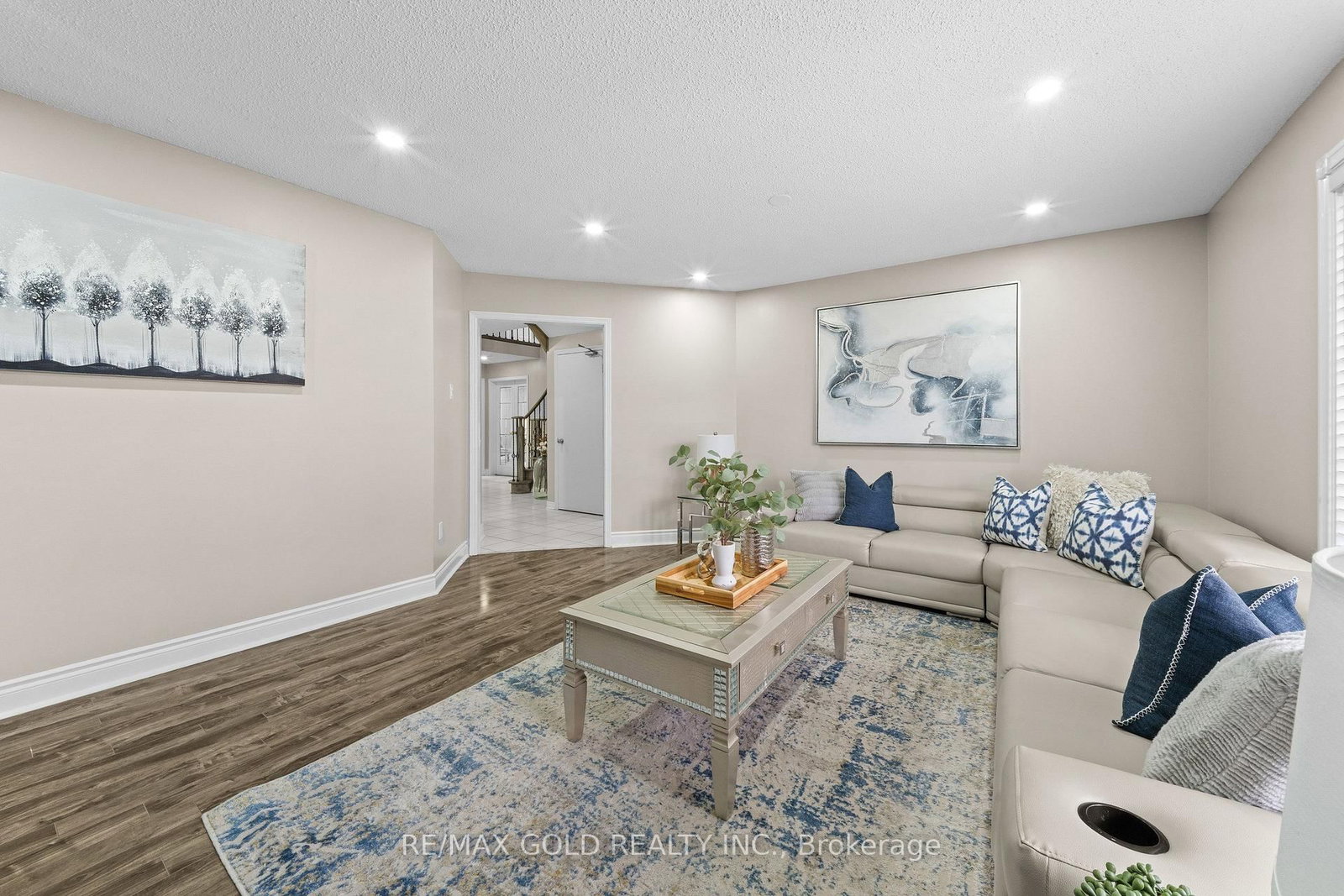 119 Mountainash Rd, Brampton — 21