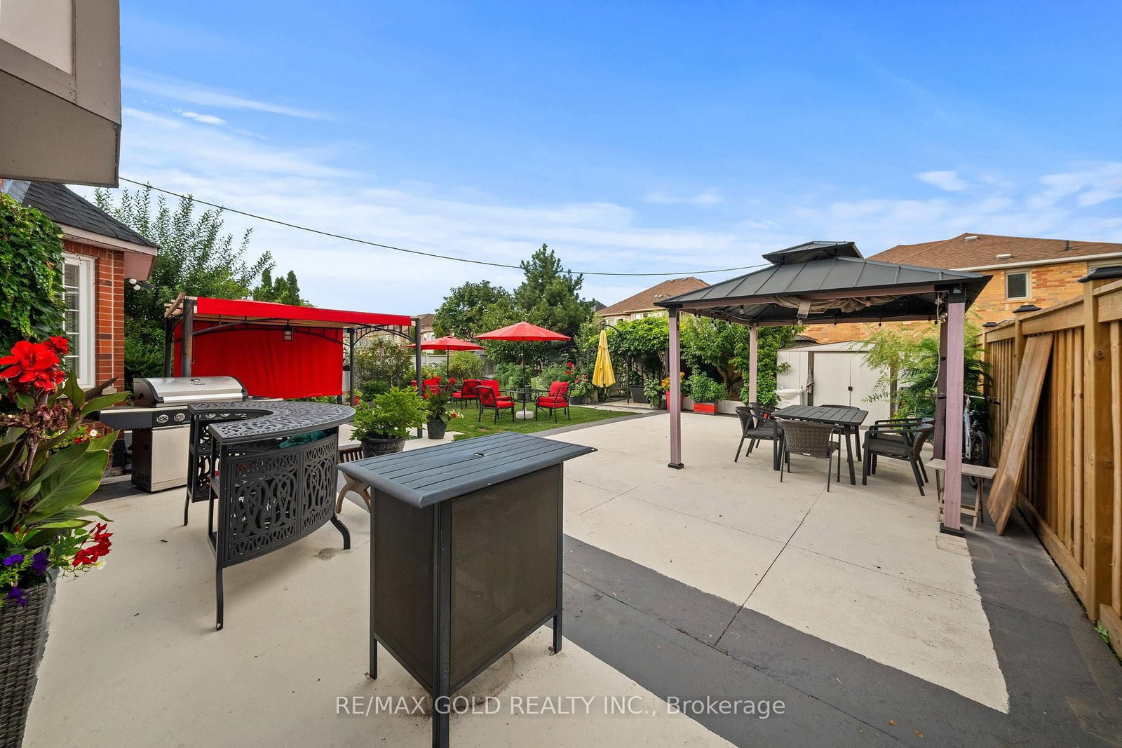 119 Mountainash Rd, Brampton — 44