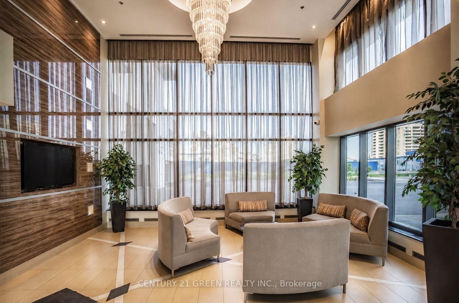2310-3985 Grand Park Dr, Mississauga — 2