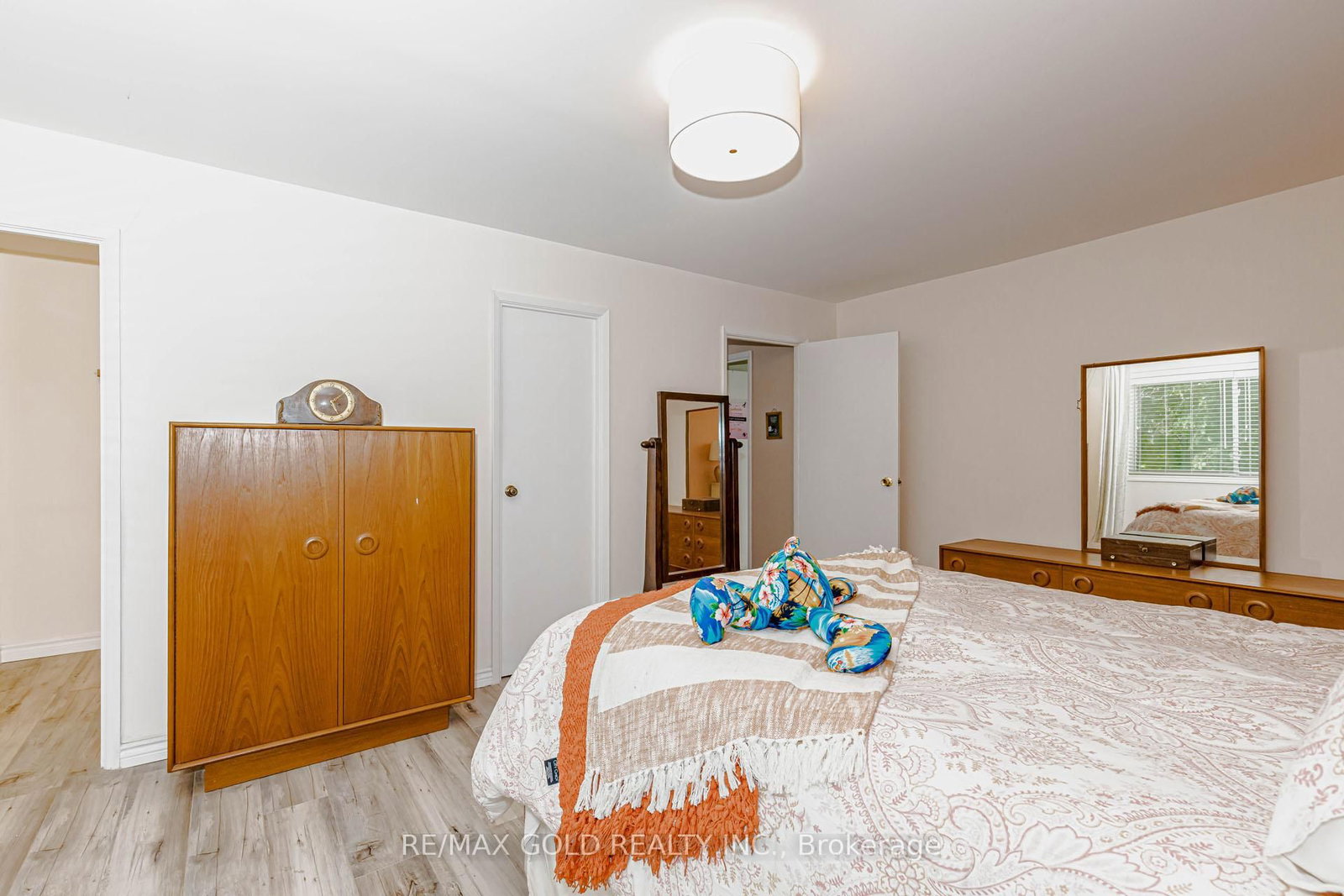 62 Charters Rd, Brampton — 19