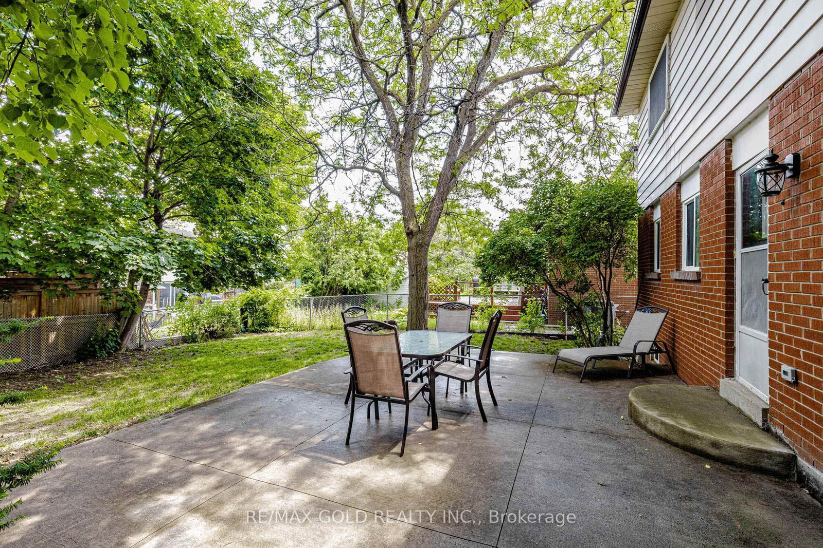 62 Charters Rd, Brampton — 36