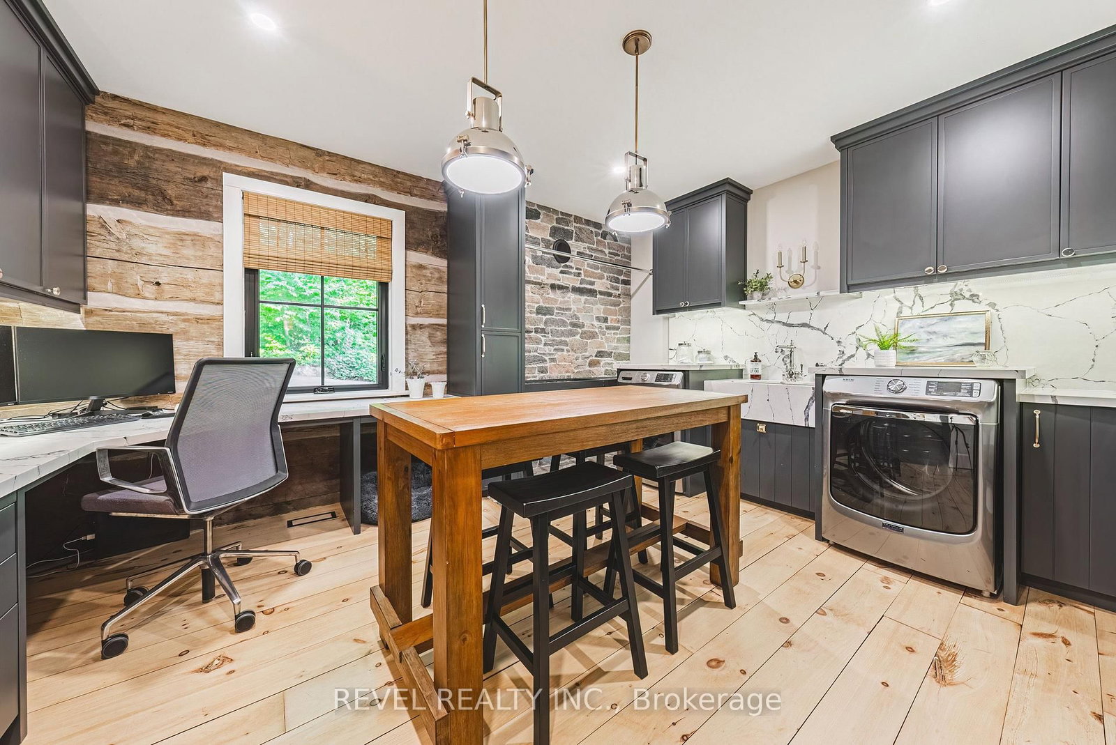 7399 Bell School Line, Milton — 18