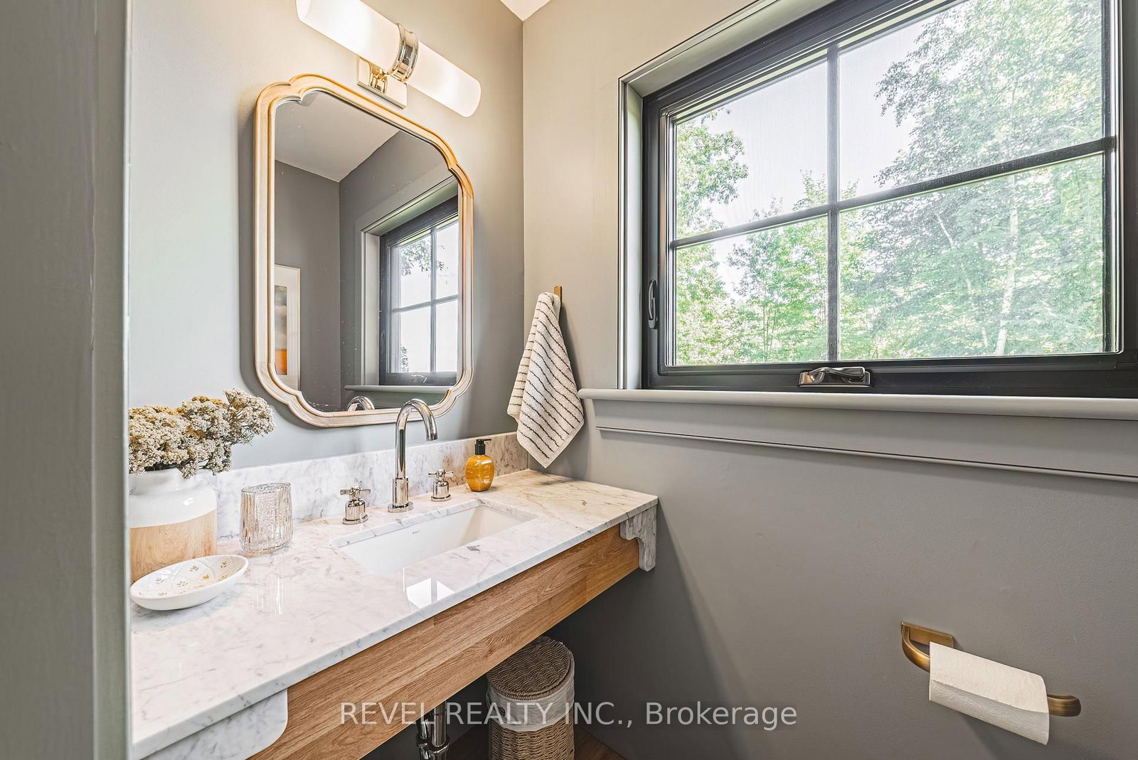 7399 Bell School Line, Milton — 22
