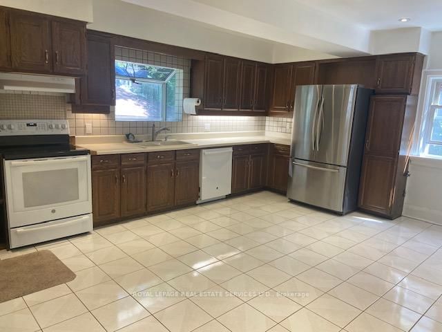 14 Birchview Blvd - Photo 2