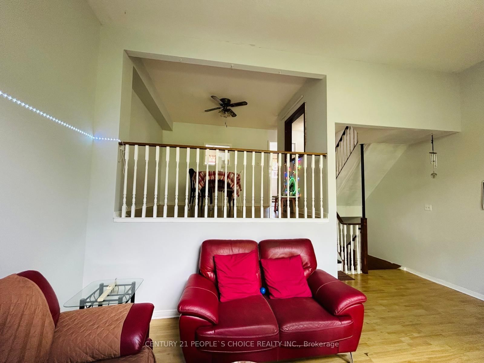 25 Mccallum Crt, Brampton — 4