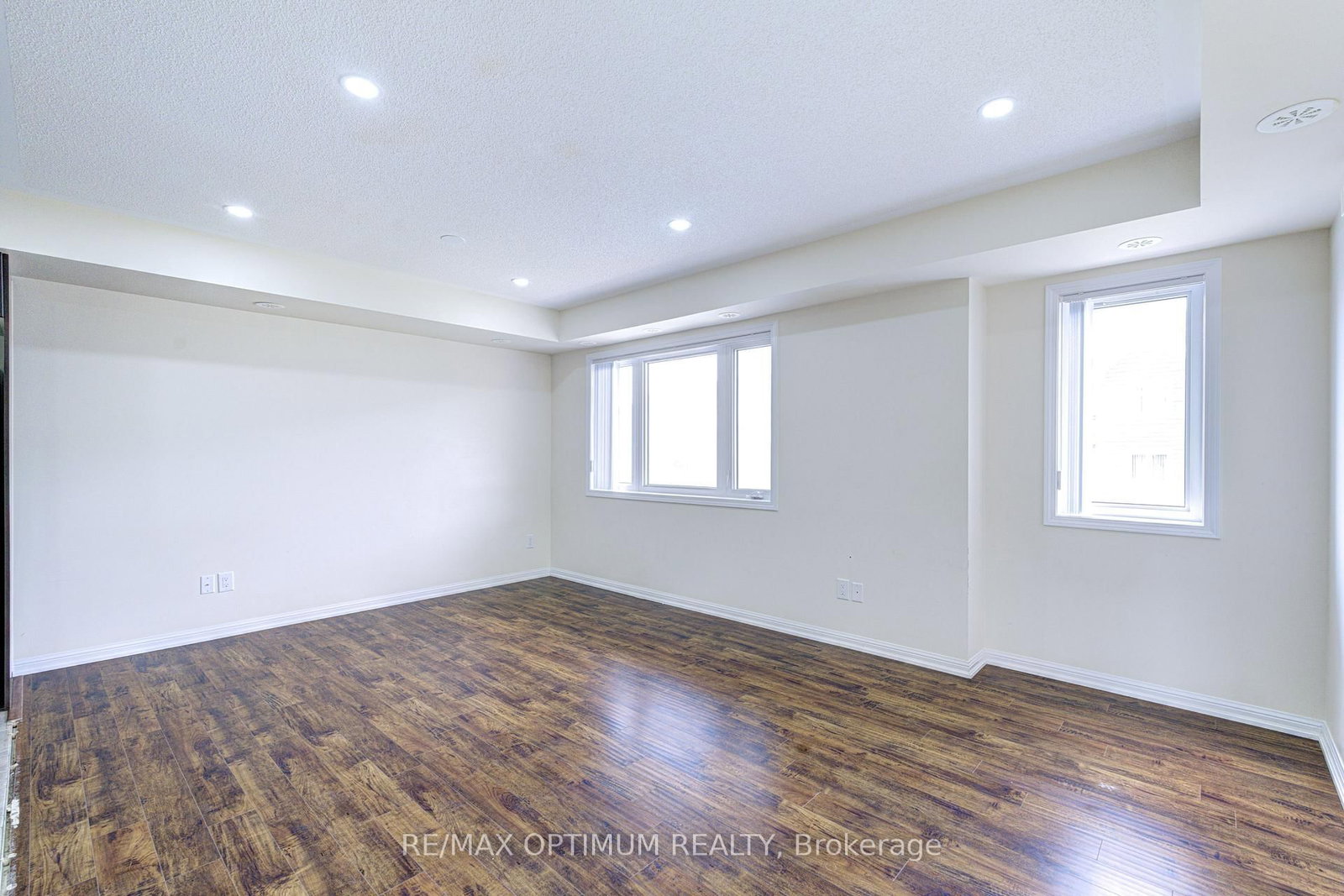 307-250 Sunny Meadow Blvd, Brampton — 4