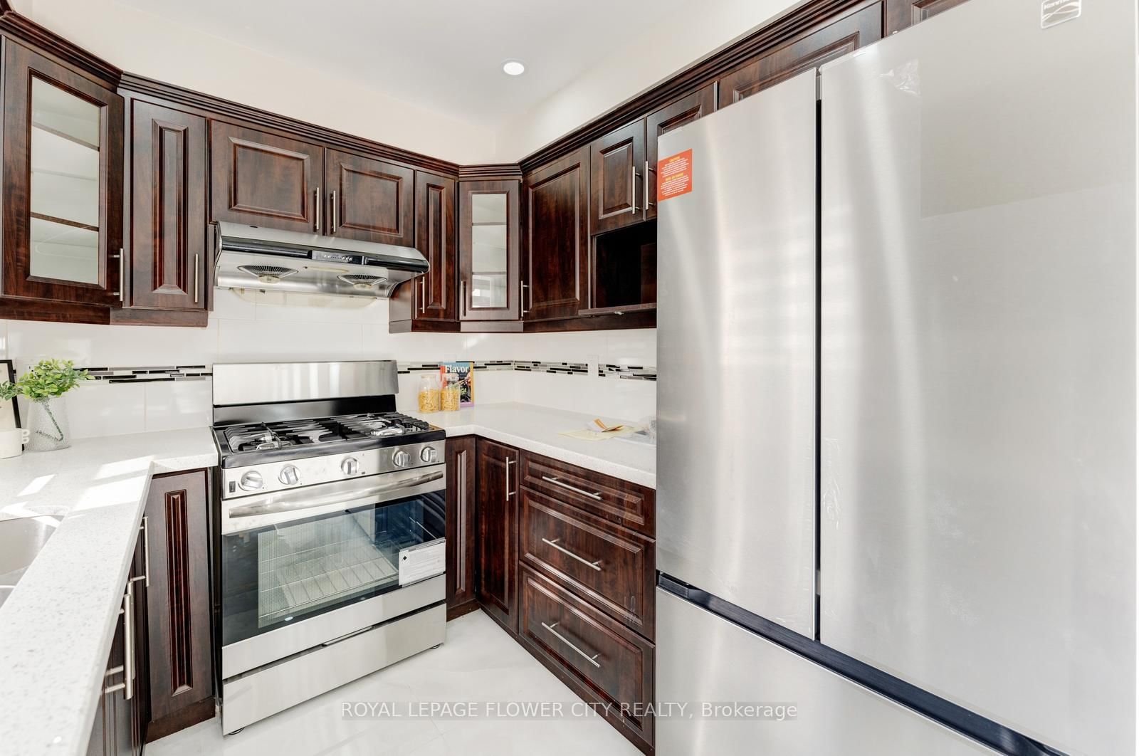 7 Penbridge Circ, Brampton — 21
